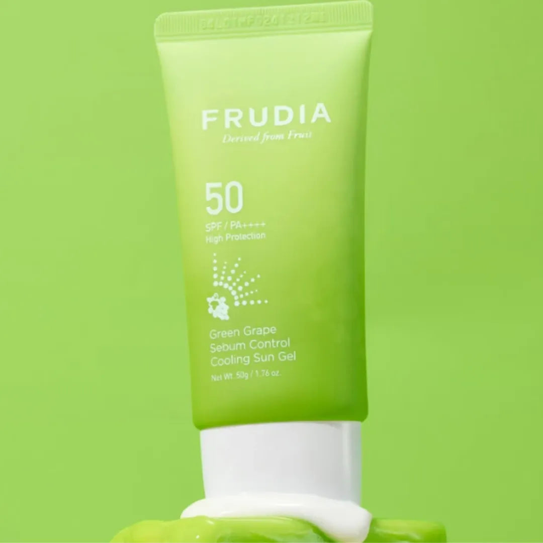 Frudia Green Grape Sebum Control Sun Gel SPF50+/ PA++++